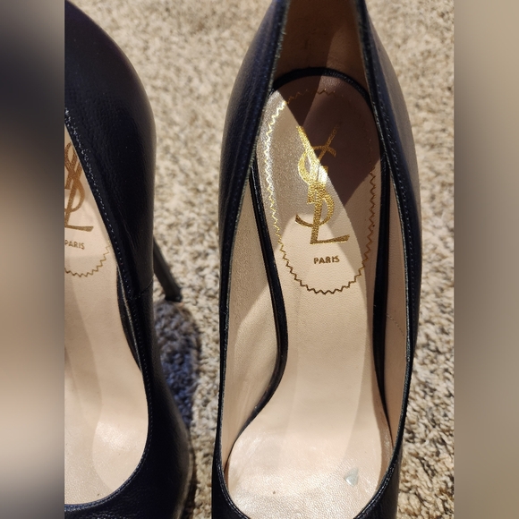 Yves Saint Laurent black leather pumps 38.5 - Picture 7 of 11